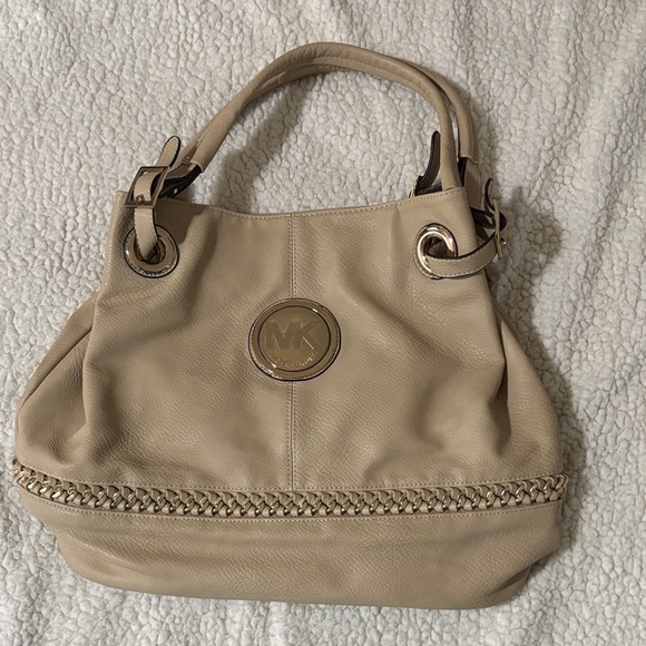Michael Kors Cream Leather Shoulder Bag - Picture 1 of 1
